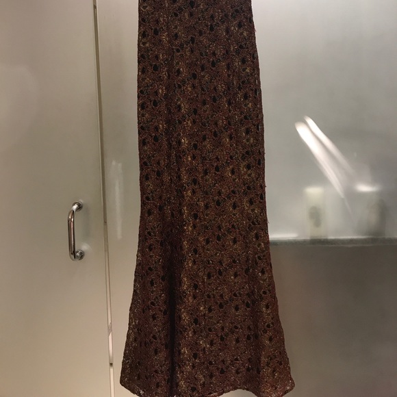 Mermaid fit Carmen Marc Valvo gown - Picture 2 of 3